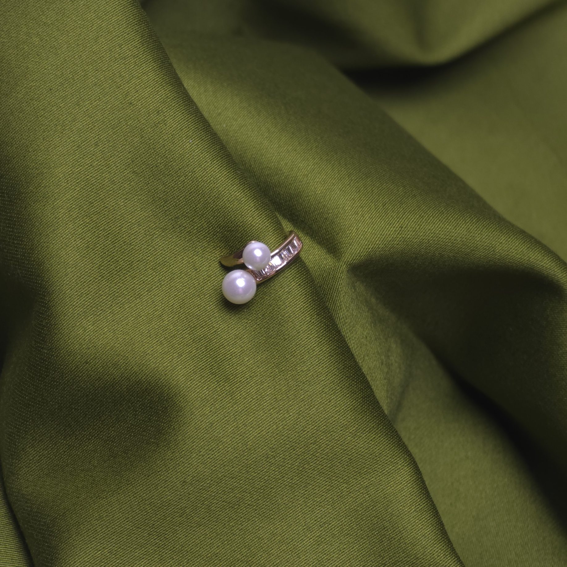 Pearl Pair Cuff