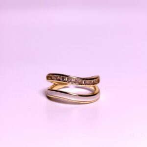 Cream Wave Ring